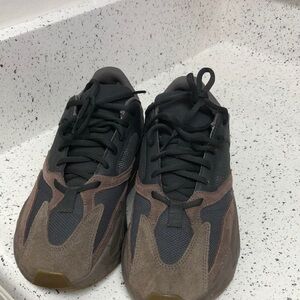 Stylish Black and Brown Men's Sneakers